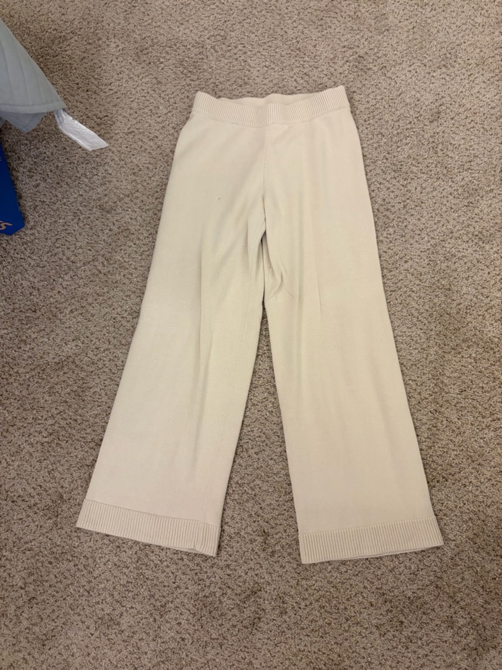 GAP Cream Wide-Leg Cropped Knit Pants